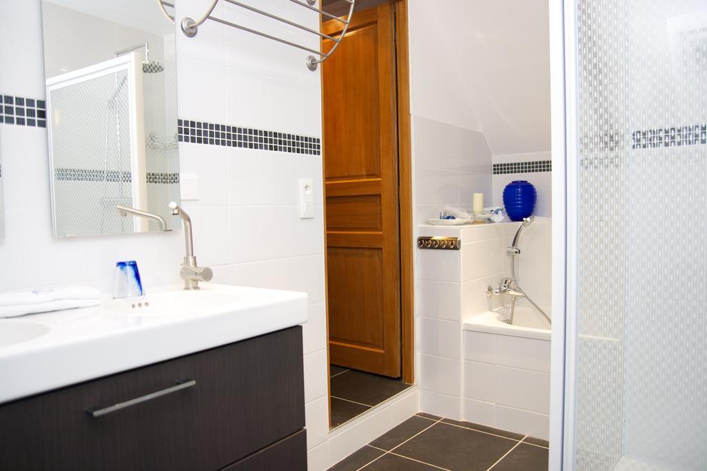 לינה וארוחת בוקר ארקוי Relais Saint Aubin חדר תמונה